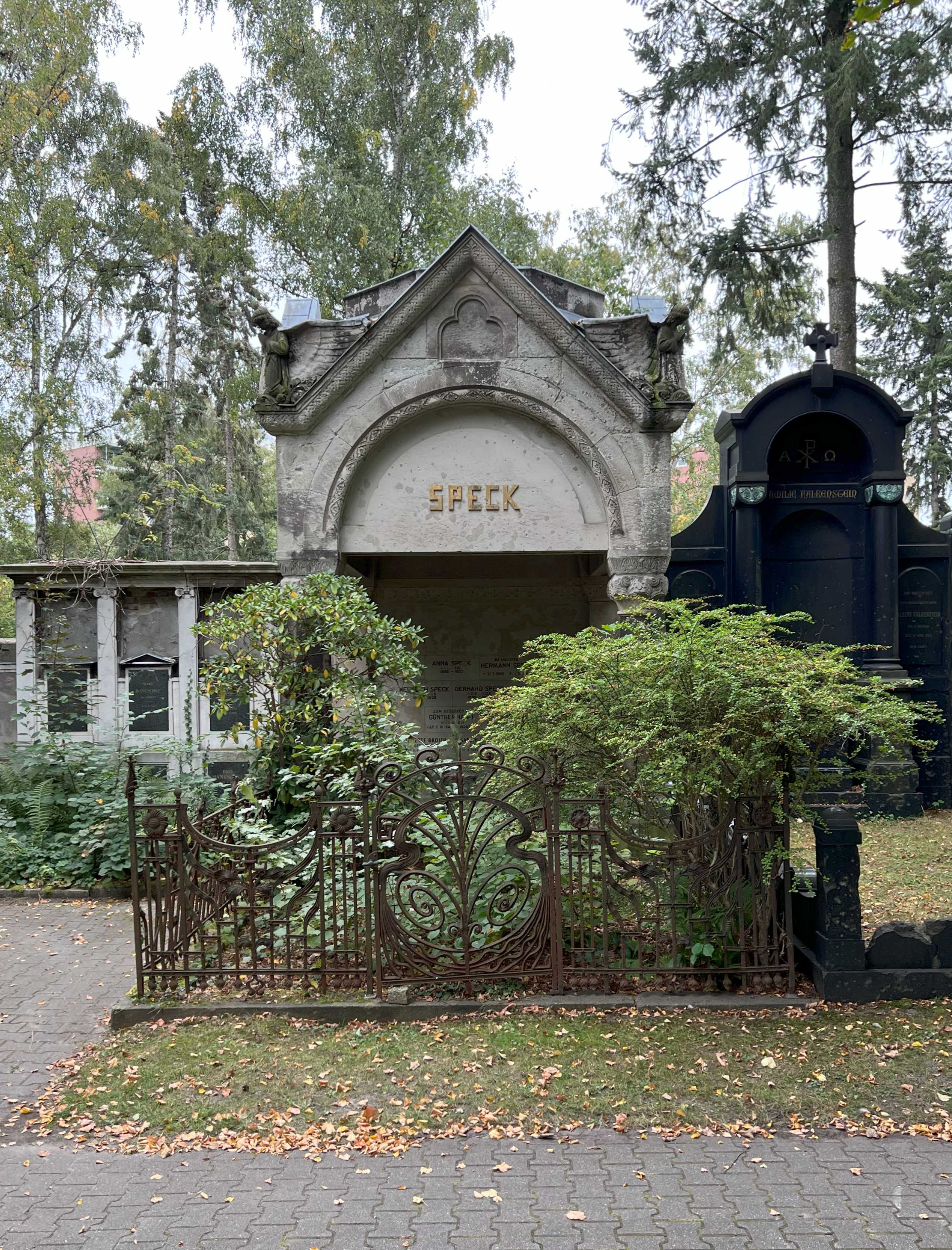 Grabstein Helmuth Speck, Friedhof Wilmersdorf, Berlin